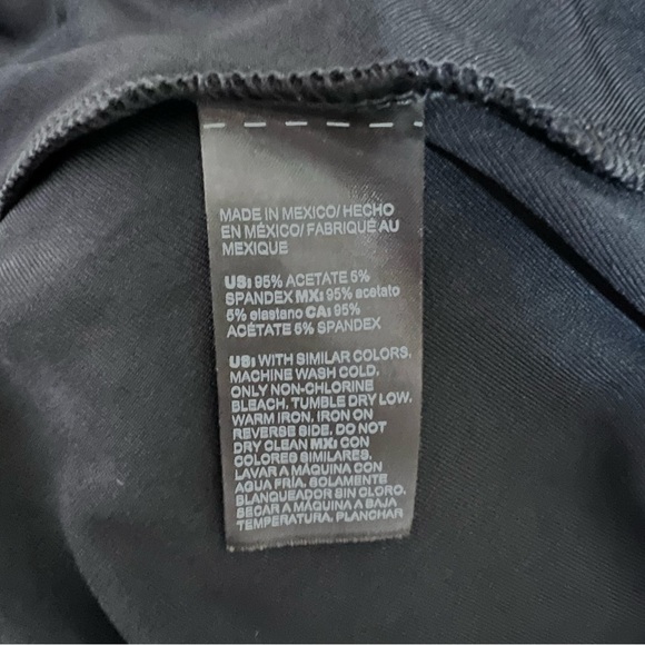 Chico's Travelers Womens Asymmetric Tunic 12 L Black Slinky Travel Minimalist - Picture 6 of 7